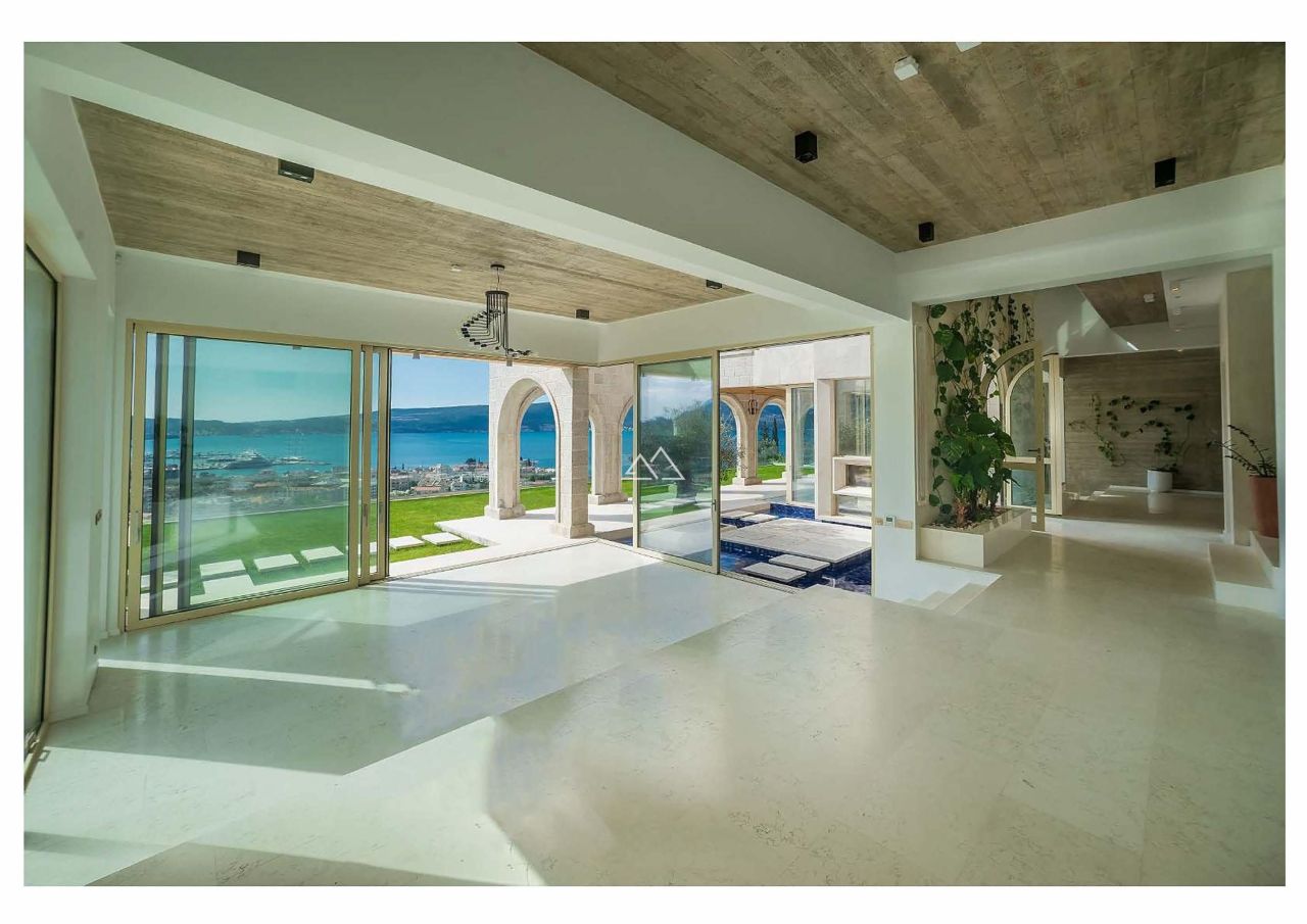 Вилла в Тивате, Черногория, 1 482 м² - фото 4