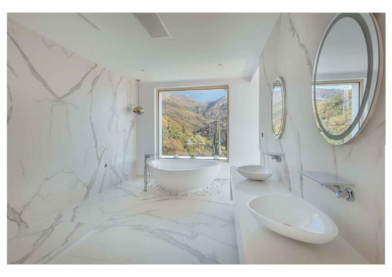 Вилла в Тивате, Черногория, 1 482 м² - фото 8