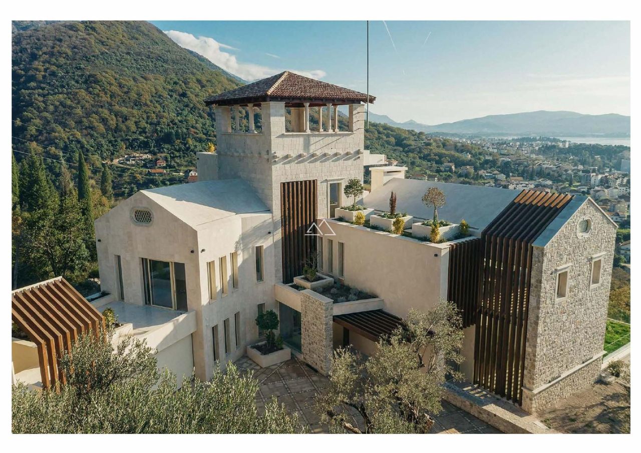 Вилла в Тивате, Черногория, 1 482 м² - фото 9