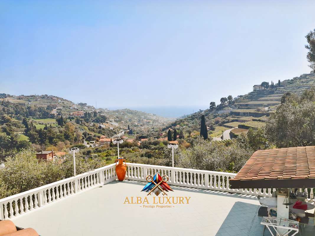 Вилла Strada Borgo Tinasso, Италия, 500 м² - фото 1