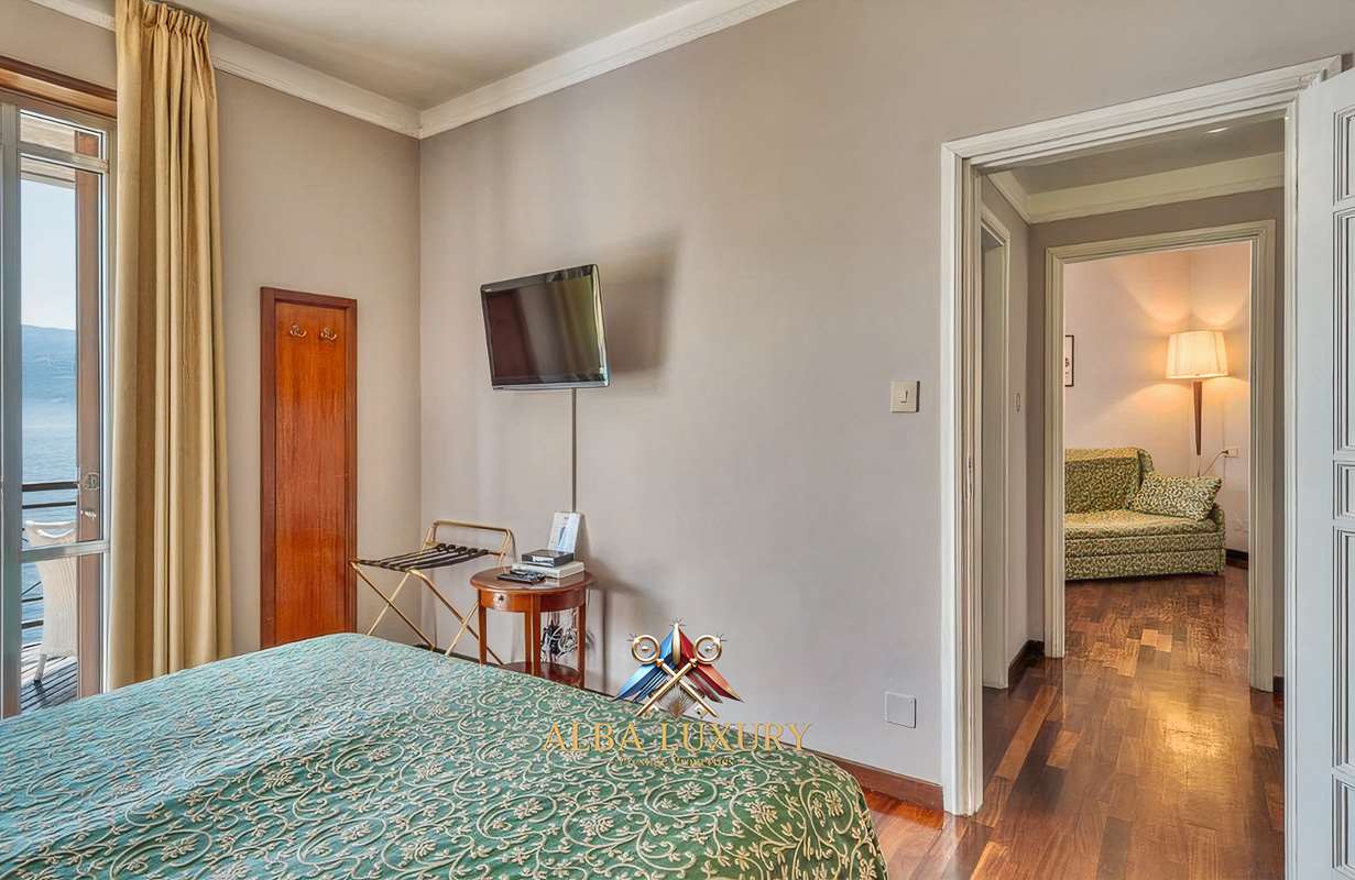 Вилла Via Giovanni Cabotto, Италия, 450 м² - фото 12