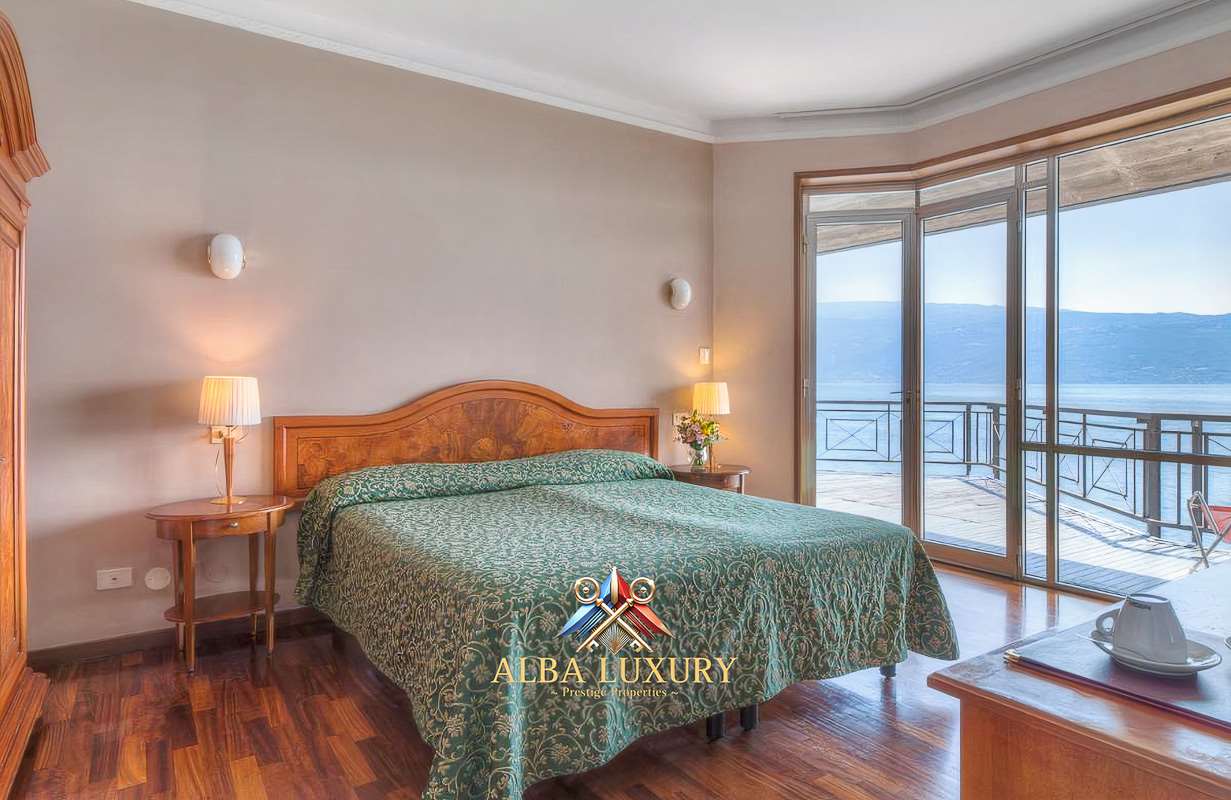 Вилла Via Giovanni Cabotto, Италия, 450 м² - фото 13