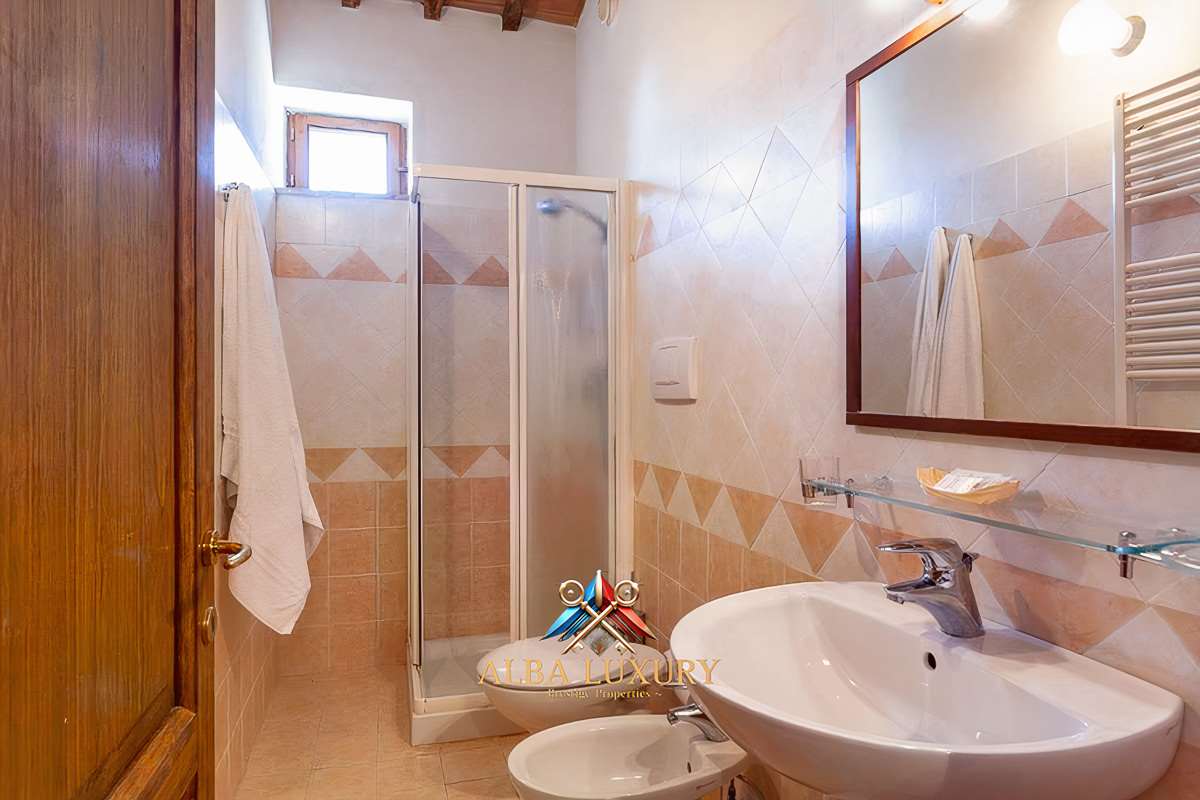 Вилла в Кастеллина-ин-Кьянти, Италия, 2 000 м² - фото 19