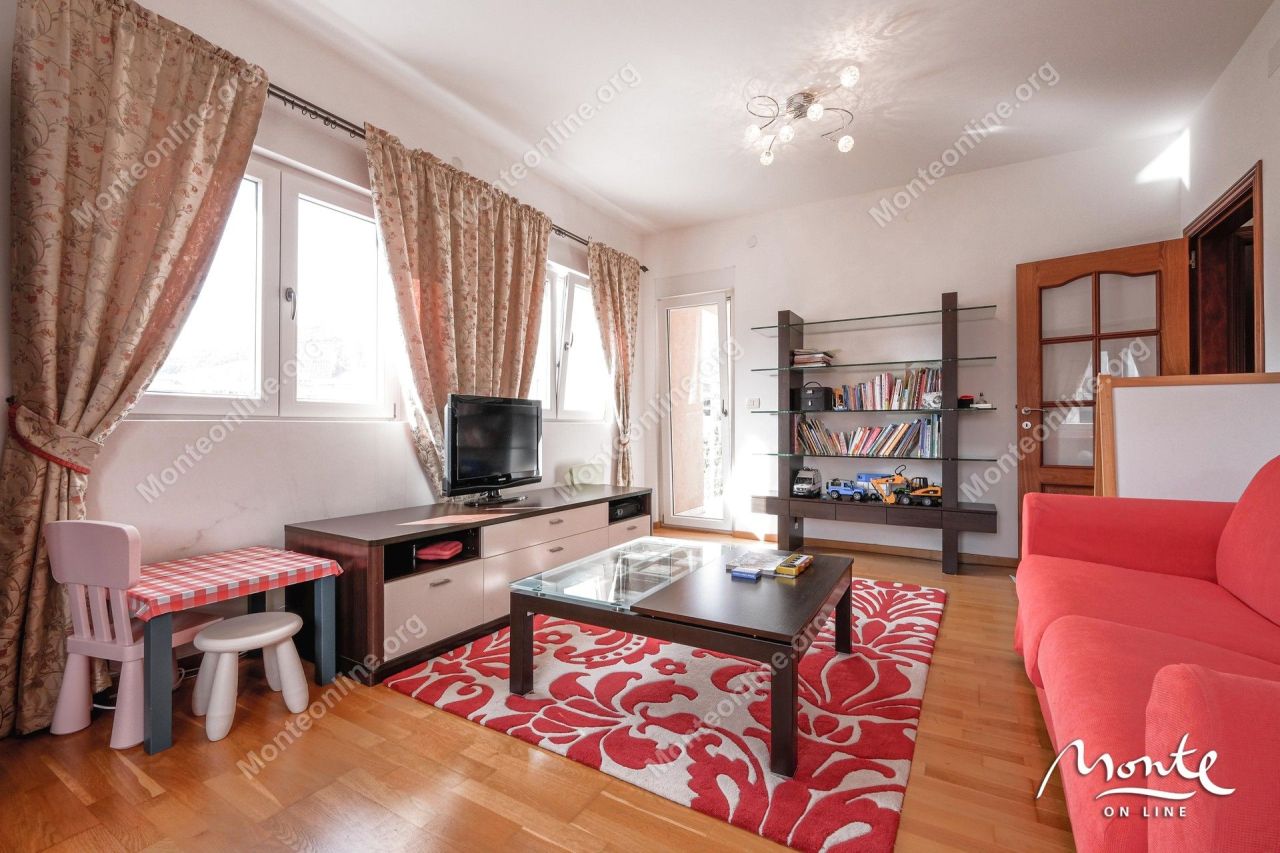 Апартаменты в Будве, Черногория, 64 м² - фото 1