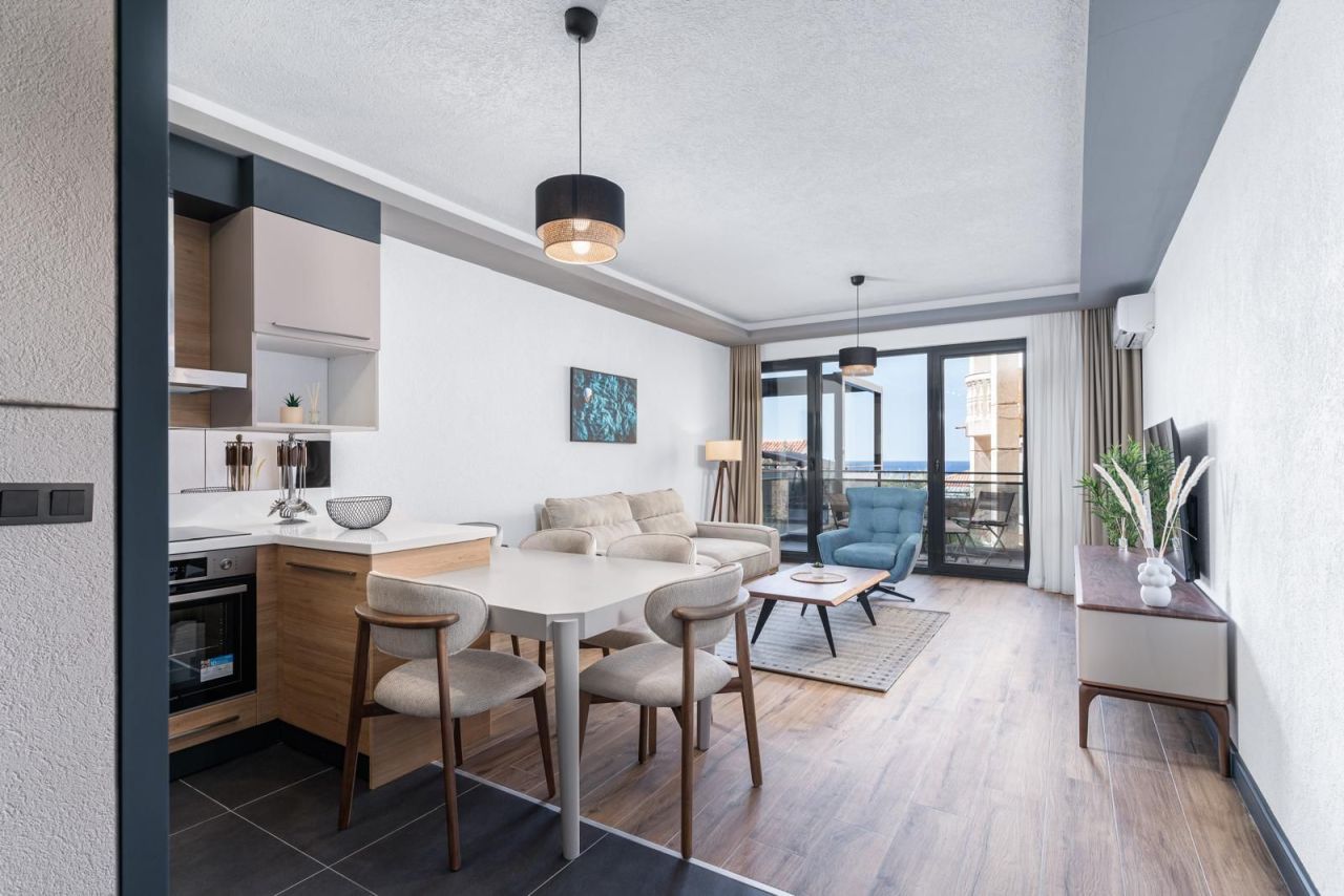 Апартаменты в Святом Стефане, Черногория, 77 м² - фото 1