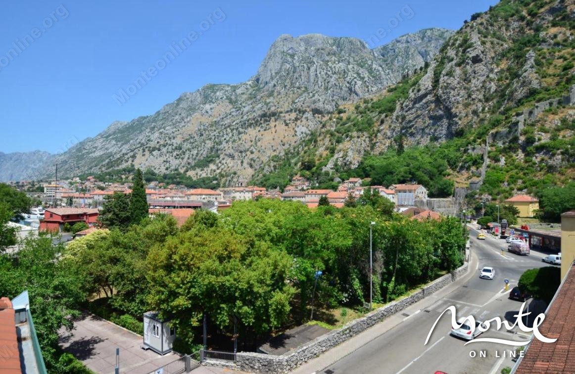 Отель, гостиница в Которе, Черногория, 960 м² - фото 1