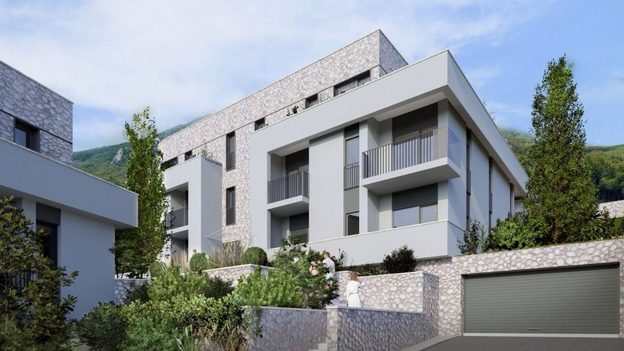Апартаменты в Ластве, Черногория, 58 м² - фото 1