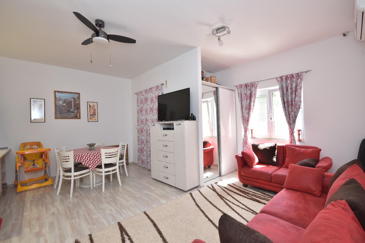 Апартаменты в Дженовичах, Черногория, 120 м² - фото 1