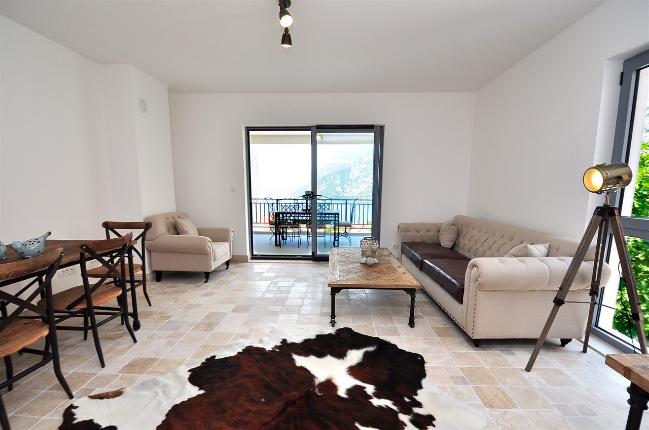 Апартаменты в Рисане, Черногория, 92 м² - фото 2