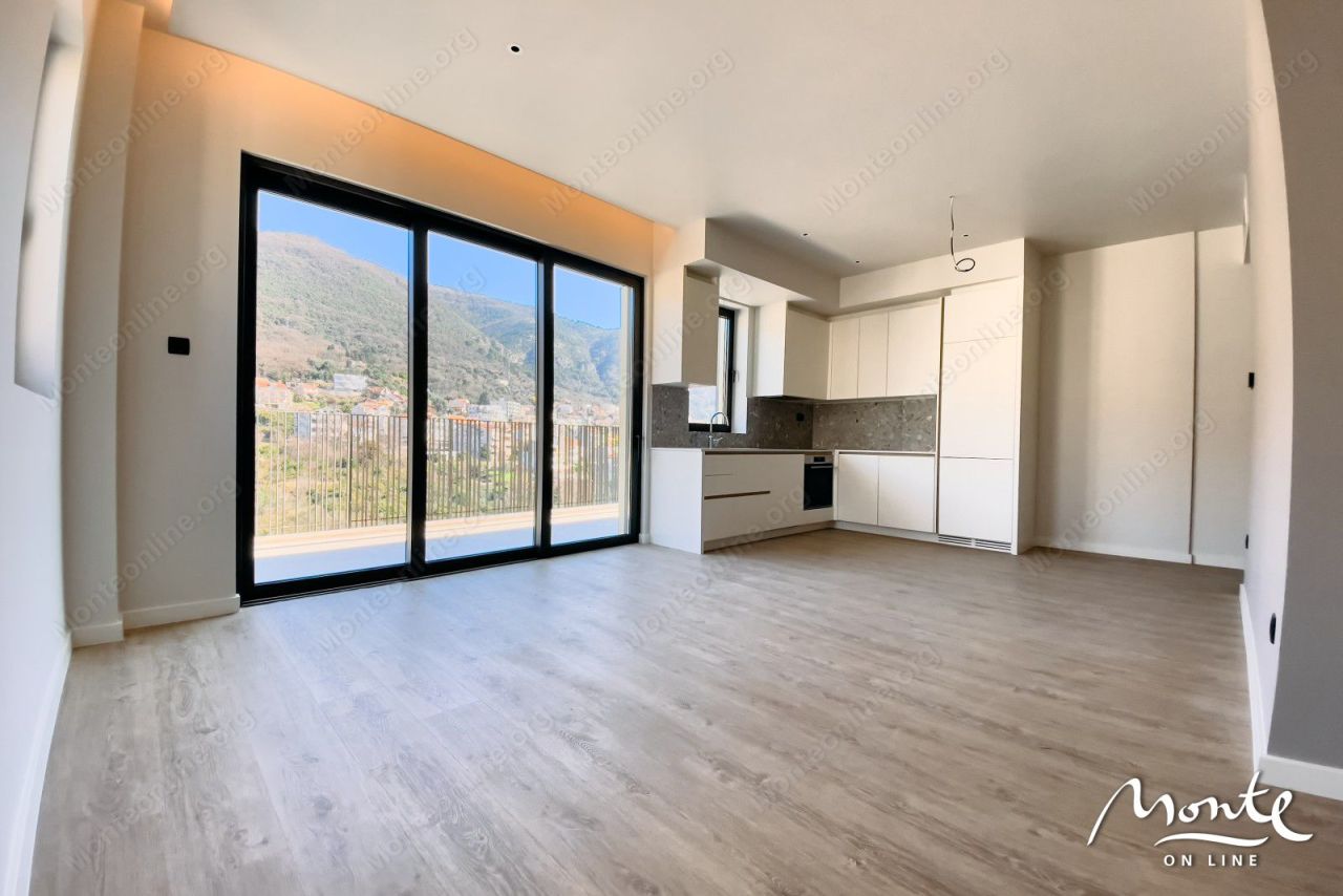 Апартаменты в Тивате, Черногория, 102 м² - фото 3