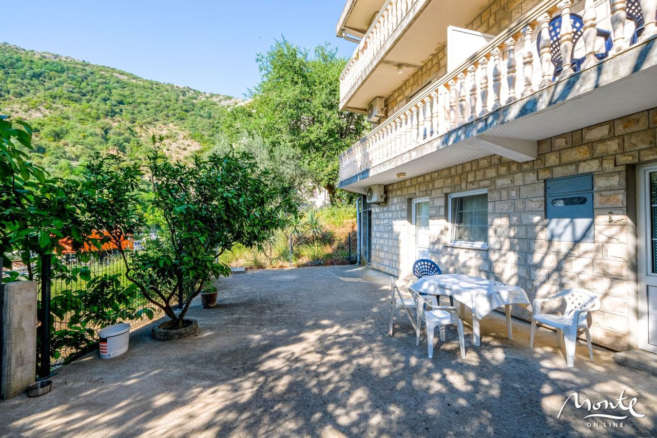 Вилла в Бечичи, Черногория, 195 м² - фото 3