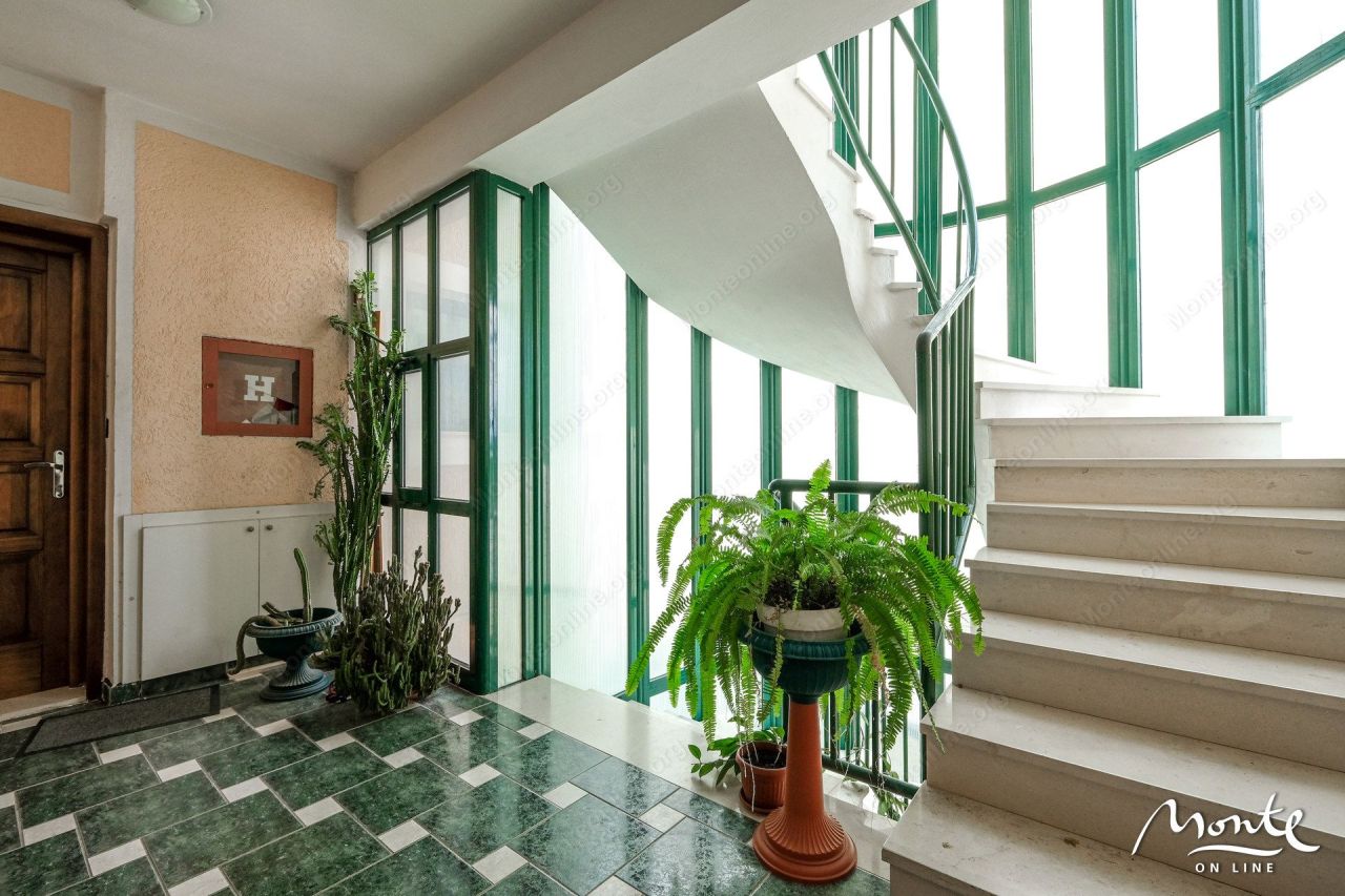 Апартаменты в Биеле, Черногория, 64 м² - фото 3