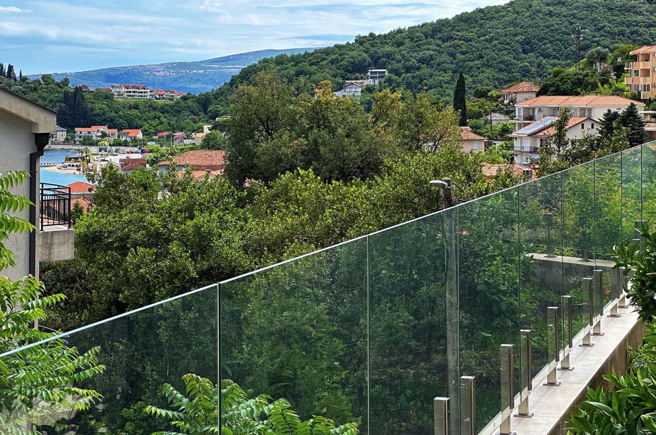 Апартаменты в Каменари, Черногория, 59.46 м² - фото 3