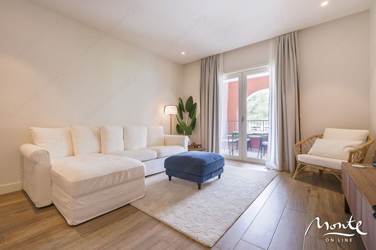 Апартаменты на полуострове Луштица, Черногория, 69.33 м² - фото 3