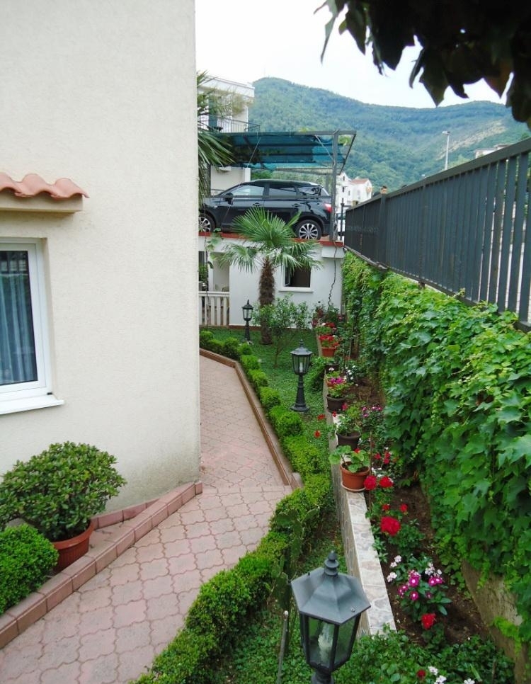 Вилла в Будве, Черногория, 400 м² - фото 4