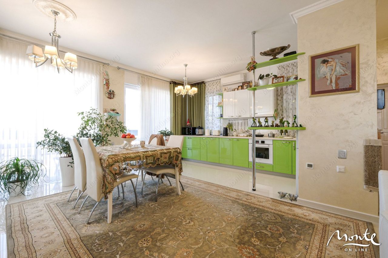 Апартаменты в Лепетани, Черногория, 174 м² - фото 4