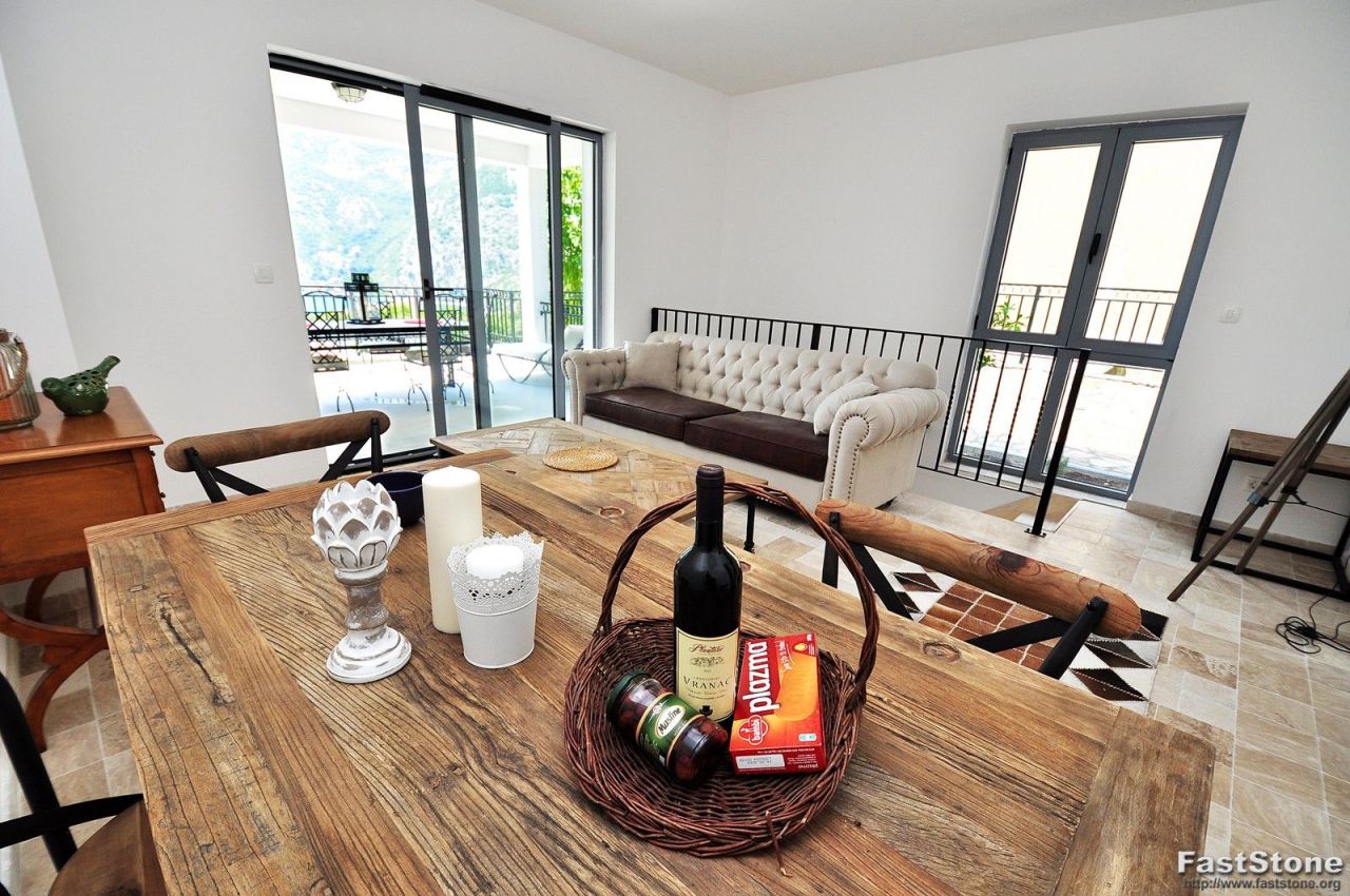 Апартаменты в Рисане, Черногория, 150 м² - фото 5