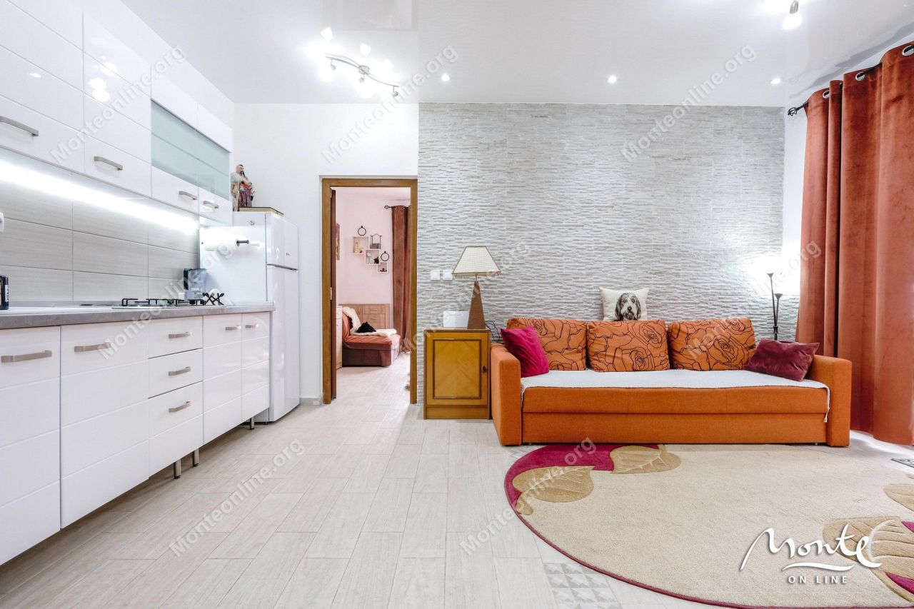 Апартаменты в Тивате, Черногория, 77 м² - фото 5