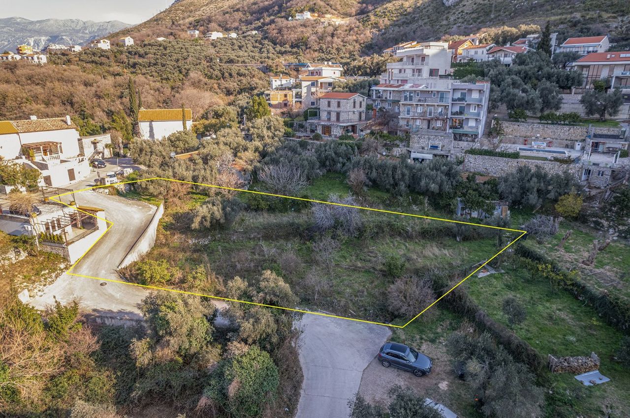 Земля в Режевичах, Черногория, 1 127 м² - фото 5