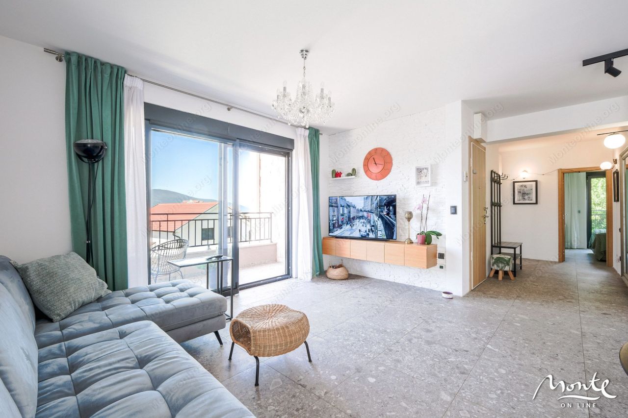 Апартаменты в Тивате, Черногория, 77 м² - фото 6