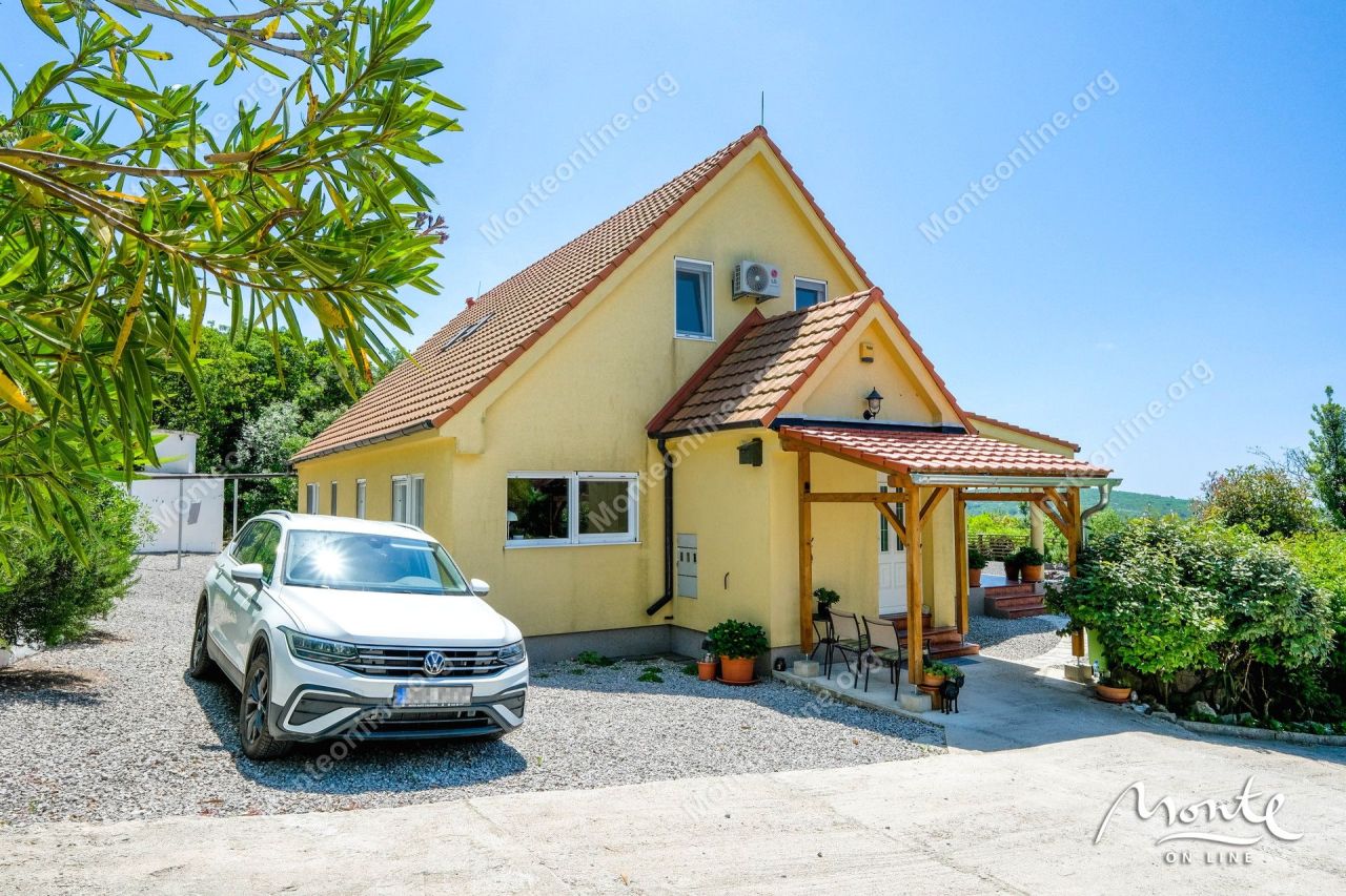 Вилла в Кримовице, Черногория, 177 м² - фото 6