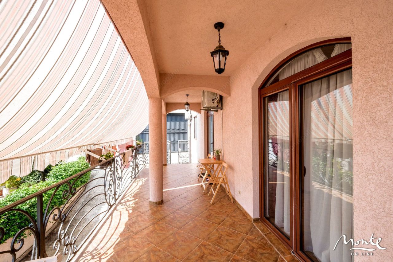 Вилла в Баре, Черногория, 280 м² - фото 7