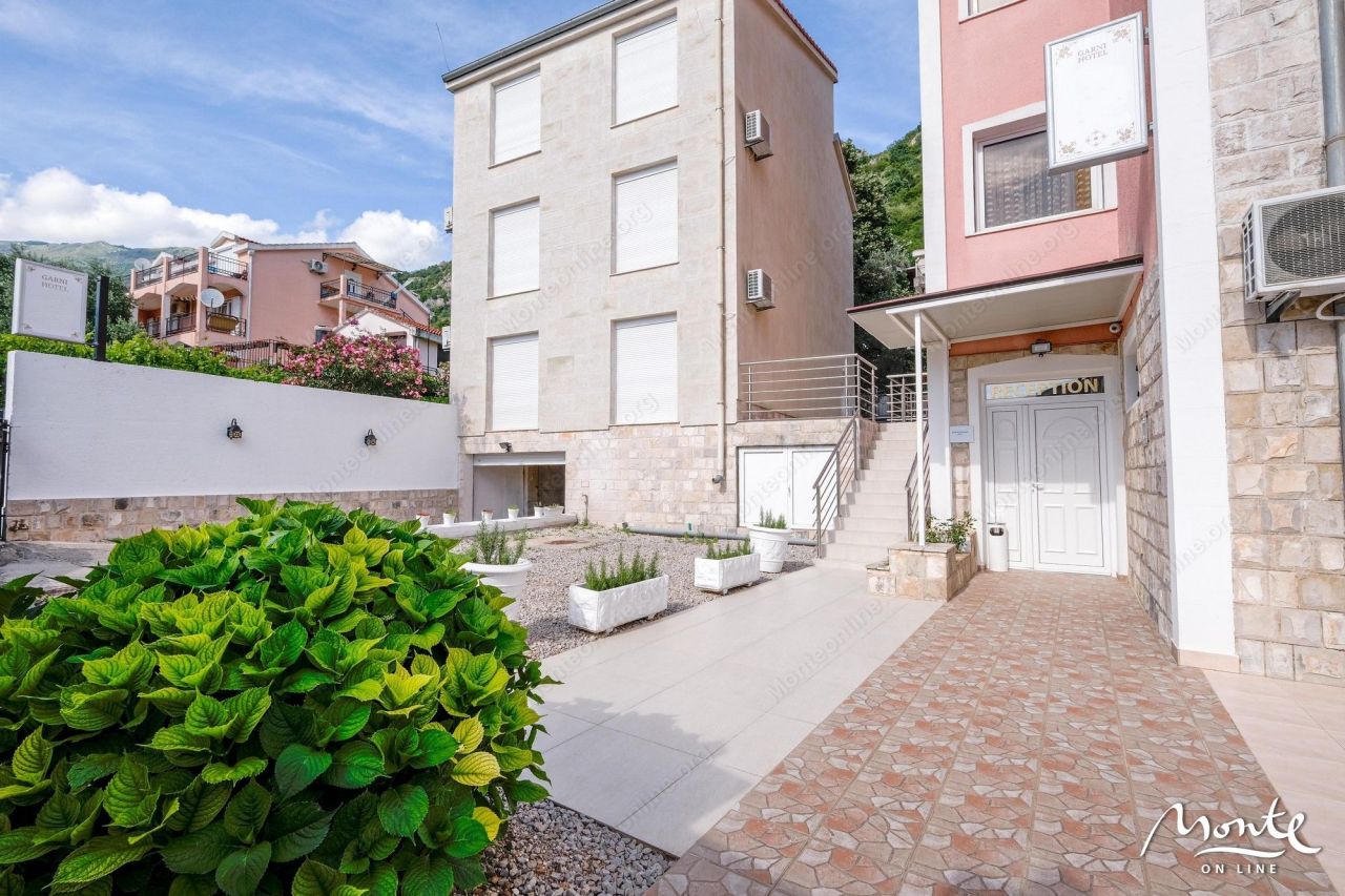 Отель, гостиница в Будве, Черногория, 1 256 м² - фото 7