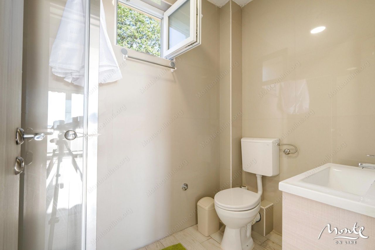 Апартаменты в Кумборе, Черногория, 52 м² - фото 8