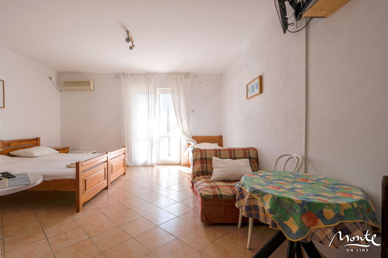 Вилла в Бечичи, Черногория, 195 м² - фото 8