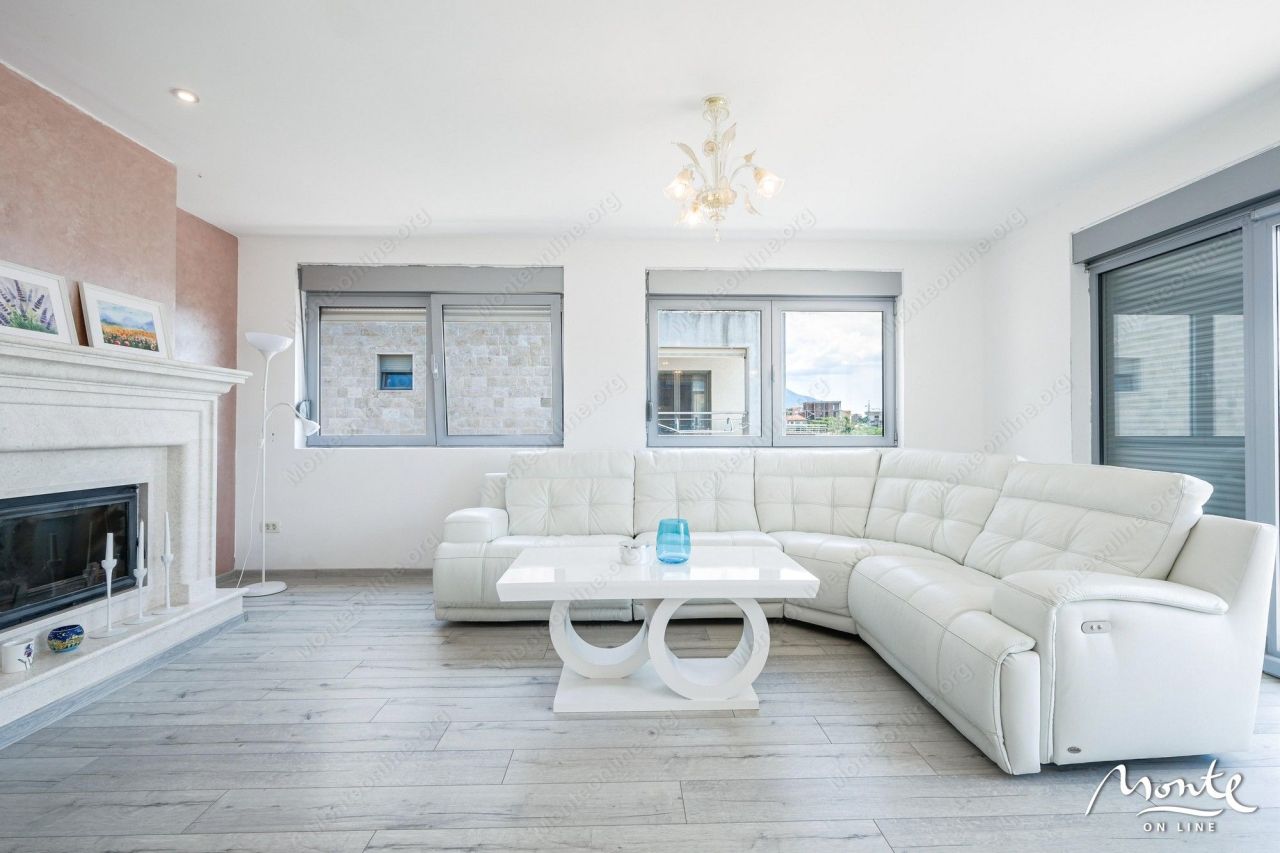 Апартаменты в Тивате, Черногория, 116 м² - фото 9