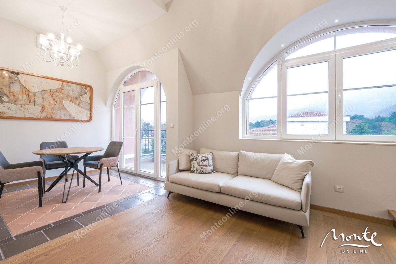 Апартаменты в Тивате, Черногория, 49 м² - фото 9