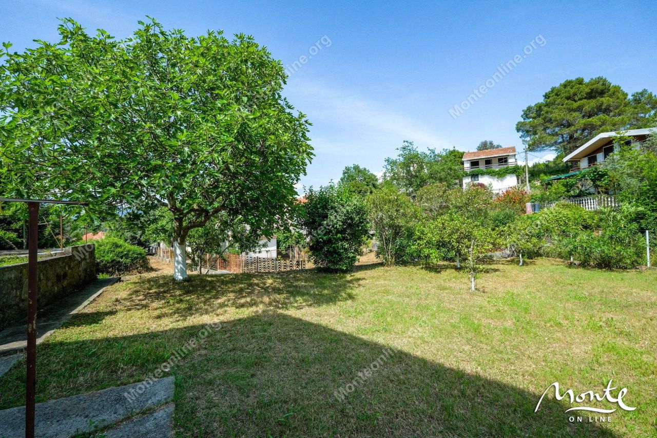 Вилла в Тивате, Черногория, 116 м² - фото 9