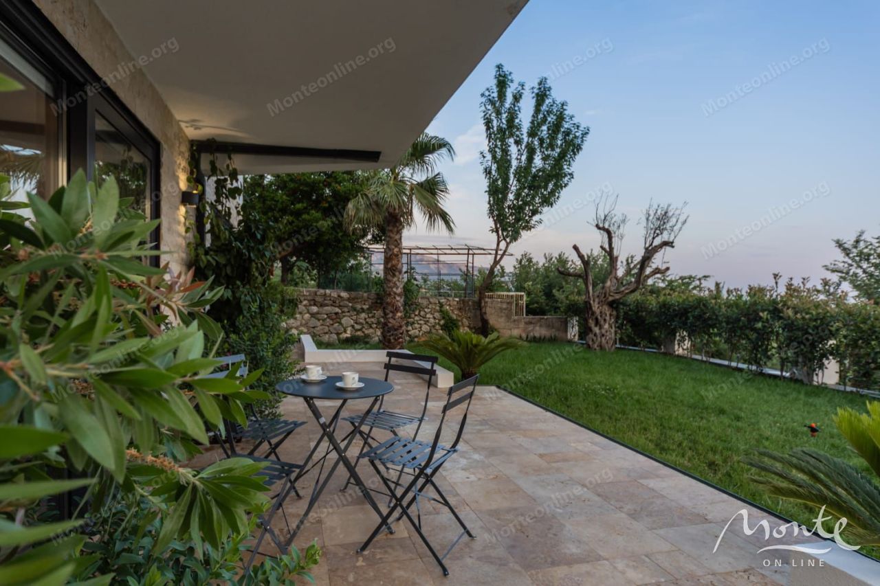 Вилла в Будве, Черногория, 300 м² - фото 9