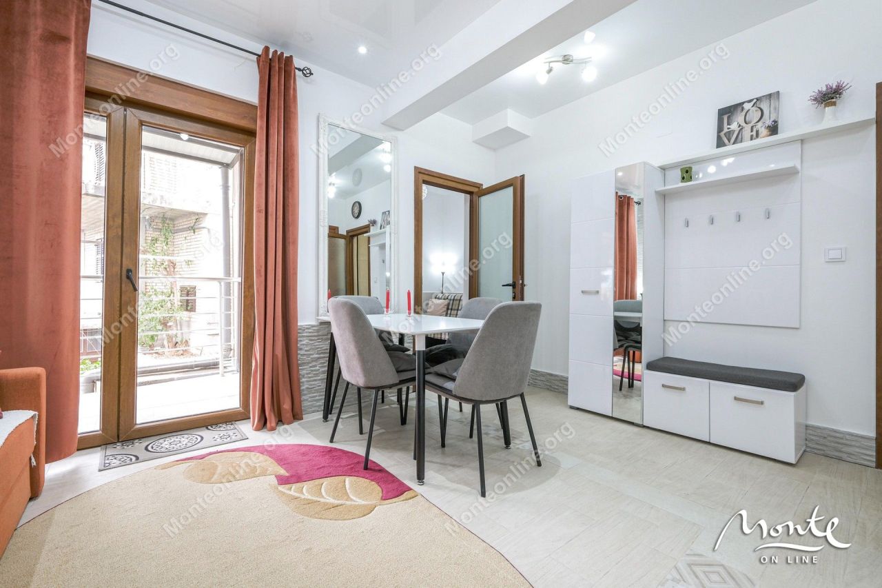 Апартаменты в Тивате, Черногория, 77 м² - фото 9