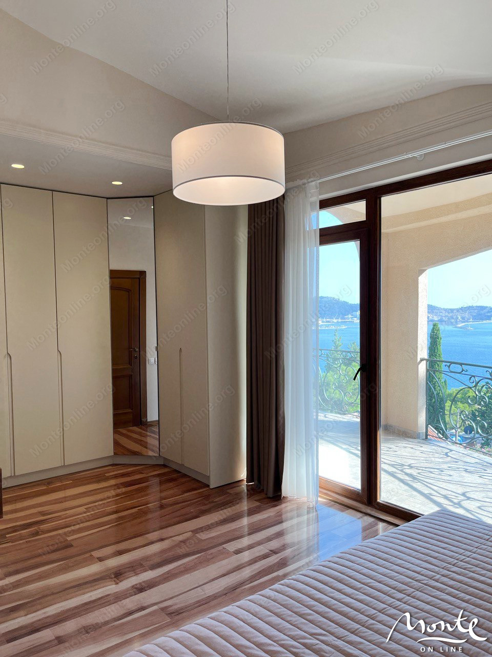 Вилла в Баре, Черногория, 200 м² - фото 10