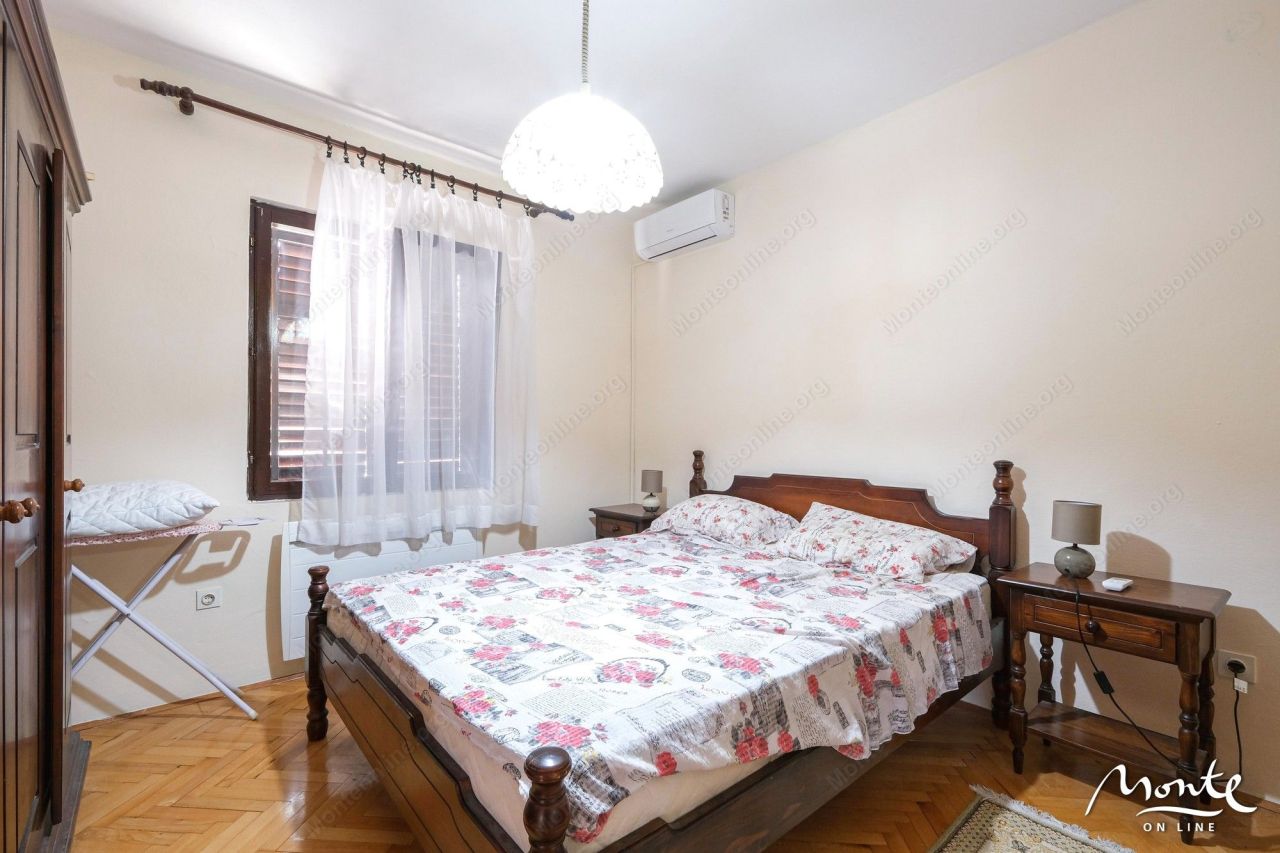 Вилла в Биеле, Черногория, 200 м² - фото 10