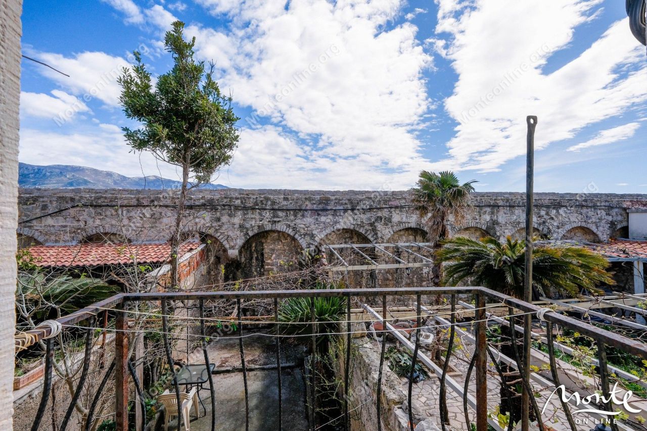 Вилла в Будве, Черногория, 91 м² - фото 10