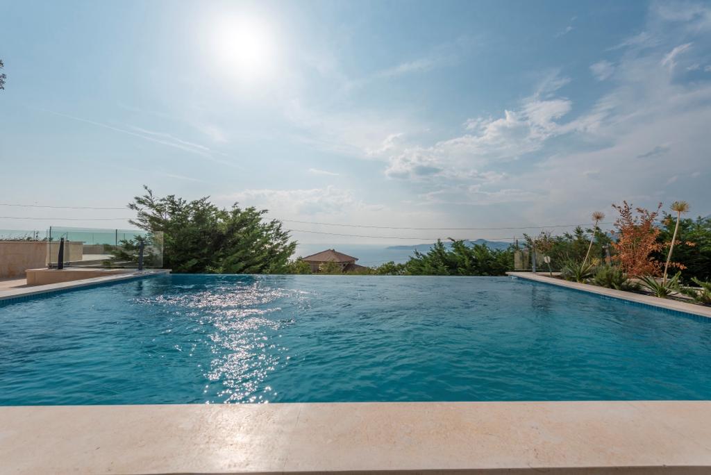 Вилла в Святом Стефане, Черногория, 304 м² - фото 11