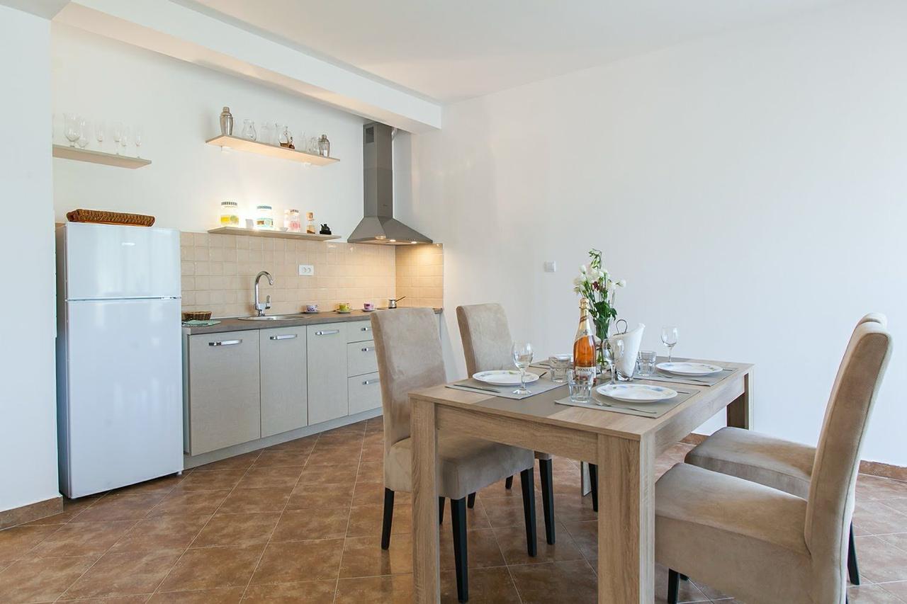 Апартаменты в Каменари, Черногория, 61 м² - фото 11