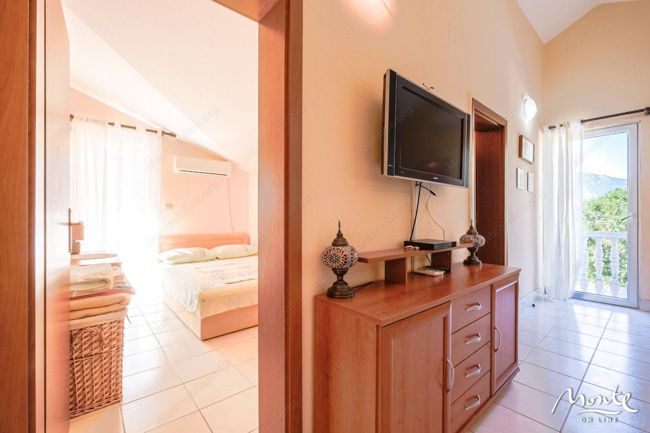 Апартаменты в Ораховаце, Черногория, 53 м² - фото 11