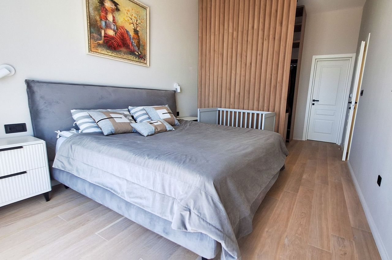 Вилла в Херцег-Нови, Черногория, 320 м² - фото 12