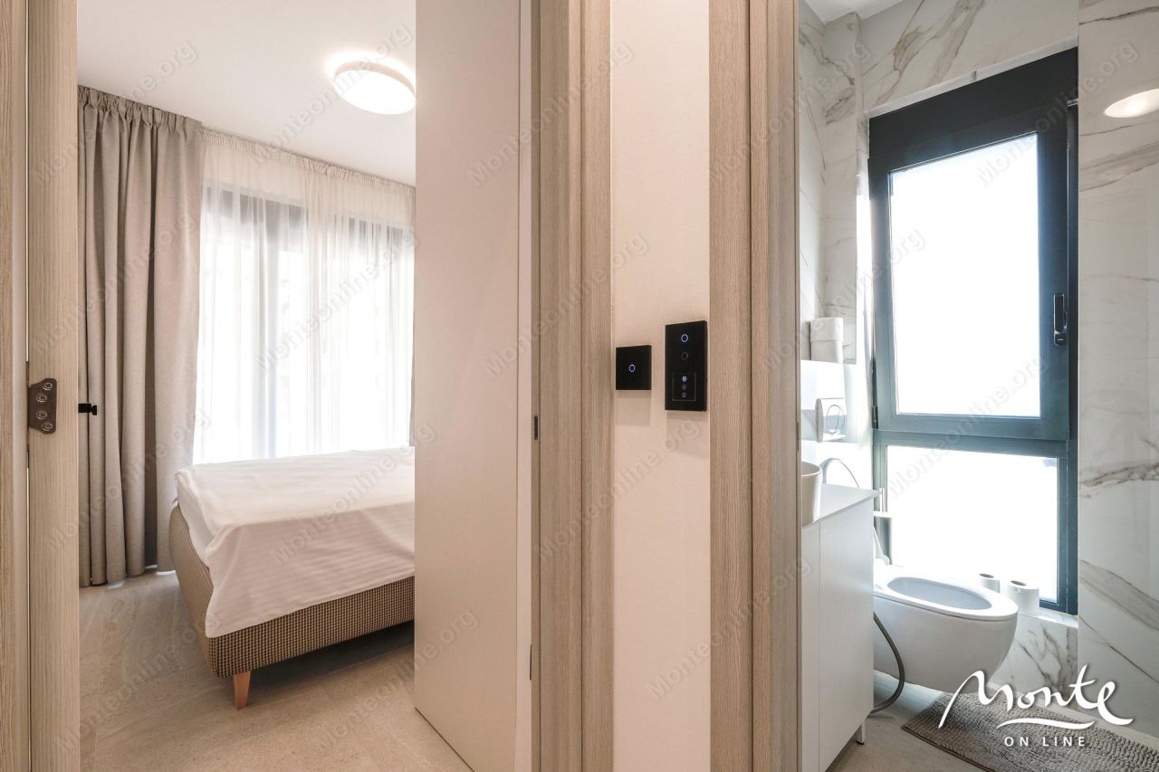 Апартаменты в Тивате, Черногория, 137 м² - фото 12