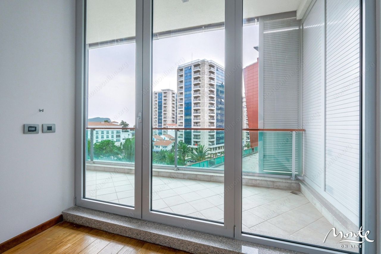 Апартаменты в Будве, Черногория, 87 м² - фото 13