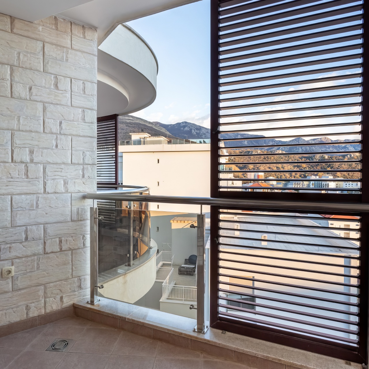 Апартаменты в Бечичи, Черногория, 52 м² - фото 14