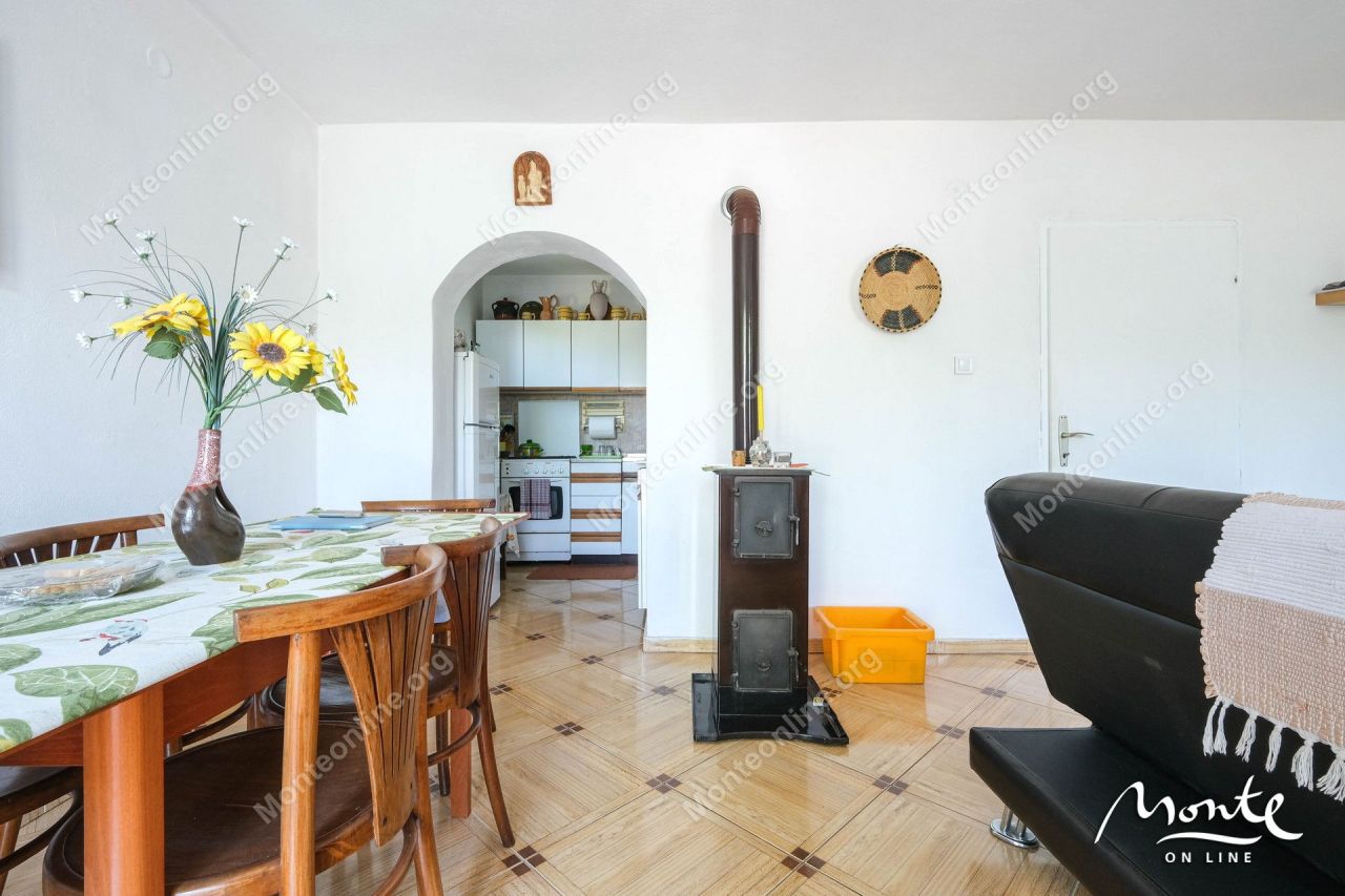 Вилла в Тивате, Черногория, 116 м² - фото 14