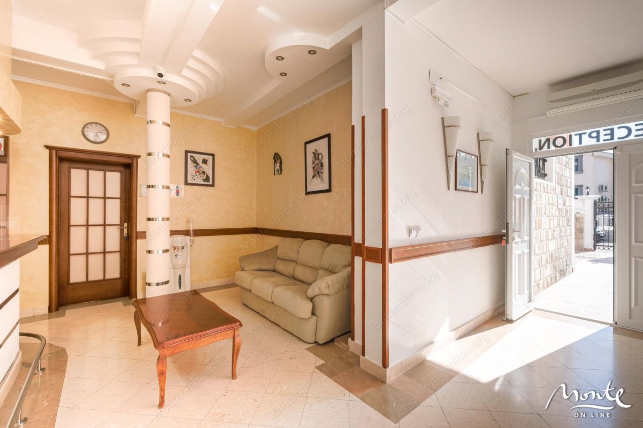 Отель, гостиница в Будве, Черногория, 1 256 м² - фото 14