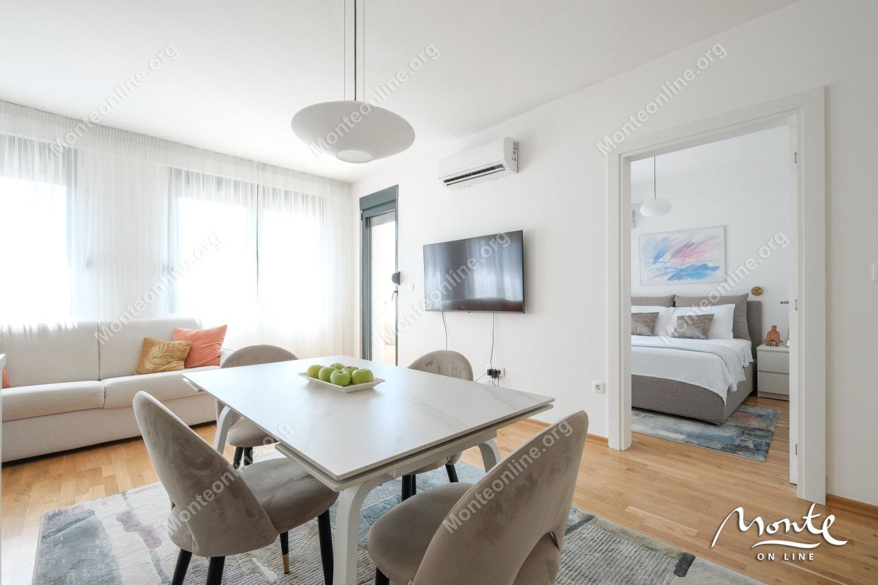 Апартаменты в Тивате, Черногория, 63 м² - фото 14