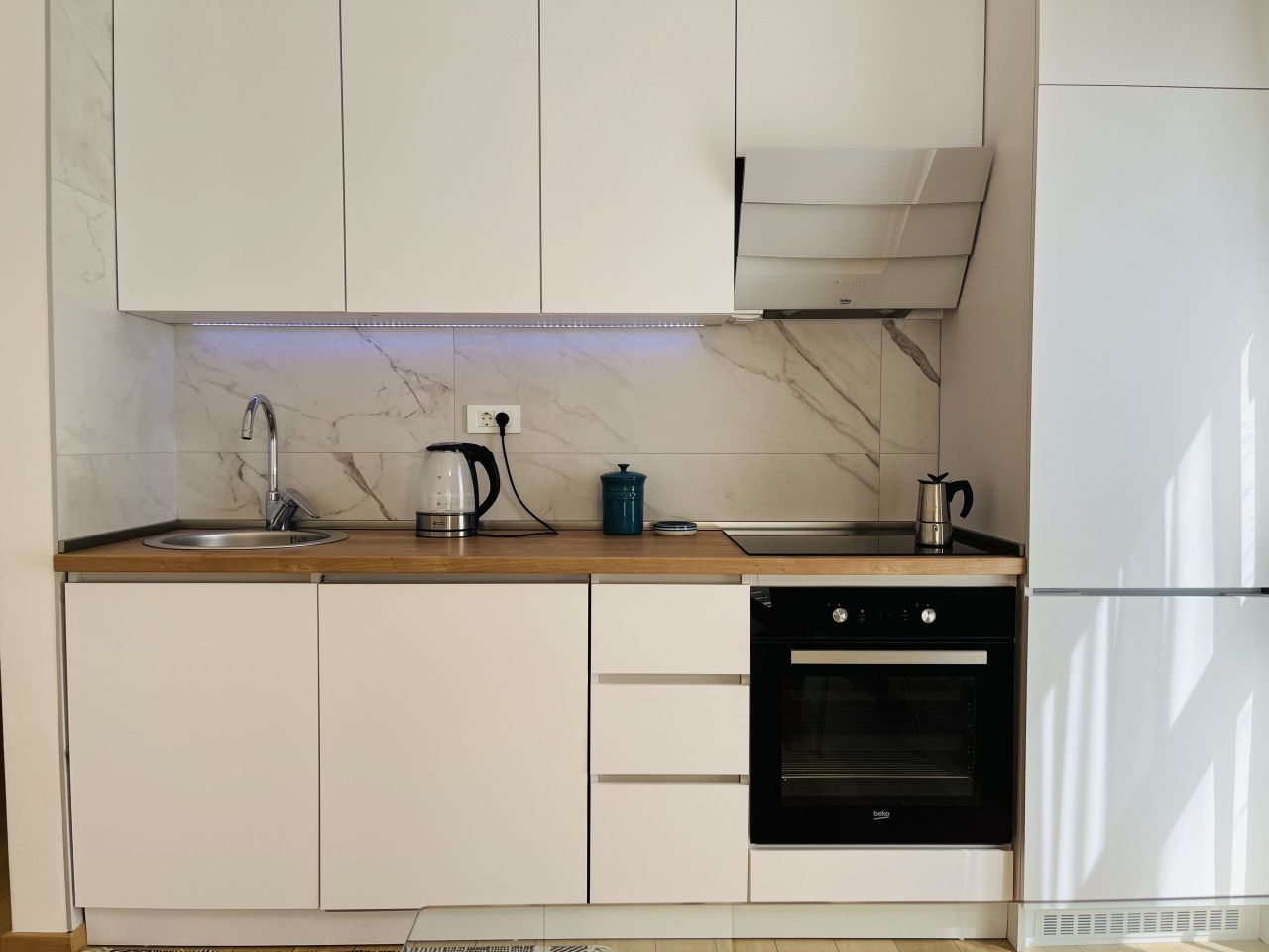 Апартаменты в Тивате, Черногория, 98 м² - фото 15