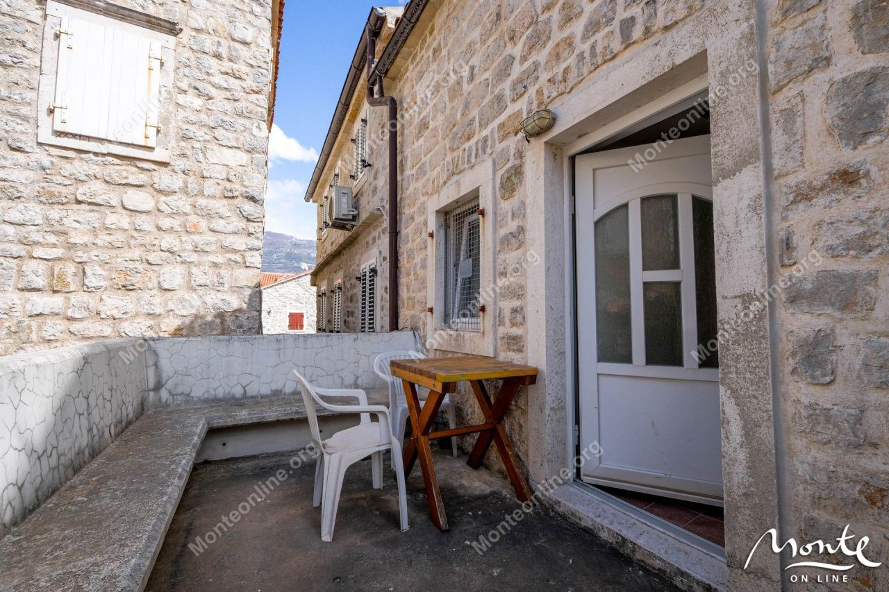 Вилла в Будве, Черногория, 91 м² - фото 15