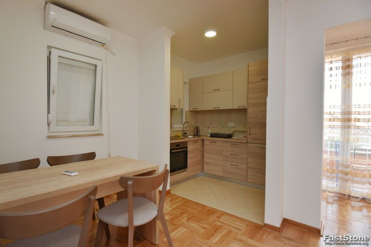 Апартаменты в Биеле, Черногория, 47 м² - фото 15